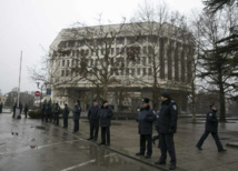 القرم تحت سيطرة الموالين لروسيا القرم تحت سيطرة الموالين لروسيا