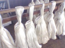 في سوات صناعة الحرير لم تستعد امجادها منذ سقوط نظام طالبان في سوات صناعة الحرير لم تستعد امجادها منذ سقوط نظام طالبان