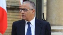 البرلمان الليبي يطيح بعلي زيدان ويعين وزير الدفاع رئيسا موقتا للوزراء