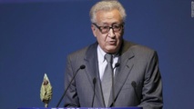 الابراهيمي يقول اجراء انتخابات رئاسية في سوريا سينسف مفاوضات السلام
