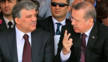 اردوغان وغول منقسمان حيال فرضية "المؤامرة" في تركيا