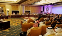 الجربا يطالب بالسلاح والسعودية تتهم المجتمع الدولي ب"خداع" المعارضة السورية