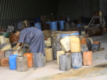 تهريب البنزين الليبي نشاط مربح ومربك للاستقرار في تونس تهريب البنزين الليبي نشاط مربح ومربك للاستقرار في تونس