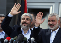 هنية ومشعل ...حماس مواقف متقلبة خلال الثورة السورية - مواقع تواضل