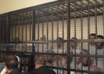 الحكم بالاعدام على 683 متهما من انصار مرسي بينهم مرشد الاخوان في المنيا الحكم بالاعدام على 683 متهما من انصار مرسي بينهم مرشد الاخوان في المنيا