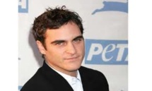 جواكين فينيكس يلعب دور البطولة في الفيلم القادم لوودي ألن جواكين فينيكس يلعب دور البطولة في الفيلم القادم لوودي ألن