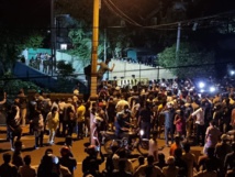 المظاهرات انطلقت منذ اسابيع بعد ازمة اقتصادية خانقة - سوشال