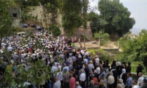 أهالي بيت ياشوط يشاركون في تشييع اللواء المتقاعد علي حيدر - 6 من آب 2022 (شبكات محلية) أهالي بيت ياشوط يشاركون في تشييع اللواء المتقاعد علي حيدر - 6 من آب 2022 (شبكات محلية)