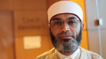 الداعية المُثير للجدل محمد الهنتاتي - سوشال