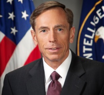 الجنرال ديفيد بتريوس - اكي الجنرال ديفيد بتريوس - اكي