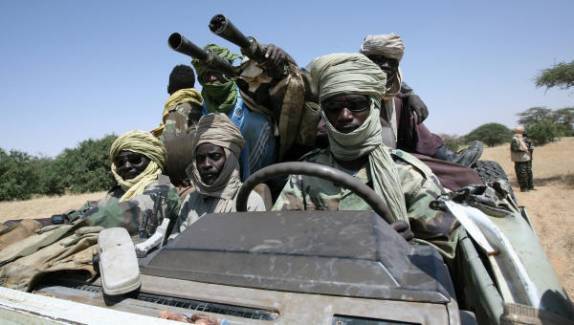 الحكومة السودانية تتهم المتمردين في دارفور بقتل مدنيين والمتمردون ينفون