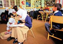 ادلة على مخطط لفرض الاسلام المتشدد في عدد من مدارس بريطانيا