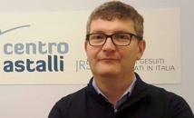 الأب كاميللو ريبامونتي يدعو إلى أن تكون بلاده محركاً أوروبياً للإنسانية - اكي الأب كاميللو ريبامونتي يدعو إلى أن تكون بلاده محركاً أوروبياً للإنسانية - اكي