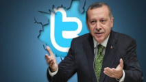 اردوغان يواصل حملته على مواقع التواصل الاجتماعي ويحذر من انقسام حزبه