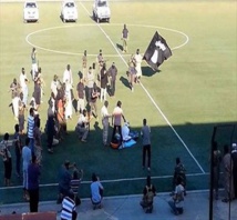 اعدام مصري في ملعب في ليبيا اعدام مصري في ملعب في ليبيا