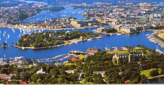 السويد تواجه مشكلة اسكان العدد المتزايد من طالبي اللجوء