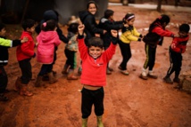 اطفال سوريون ي مخيمات الشمال - مواقع سورية