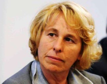 السيناتوره الايطالية ستيفانيا كراكسي - اكي السيناتوره الايطالية ستيفانيا كراكسي - اكي