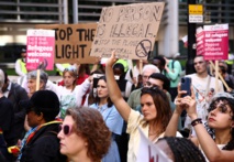 على عكس اليمين المتطرف تدافع منظمات انسانية عن حقوق اللاجئين وترفض ترحيلهم - اندبندنت على عكس اليمين المتطرف تدافع منظمات انسانية عن حقوق اللاجئين وترفض ترحيلهم - اندبندنت