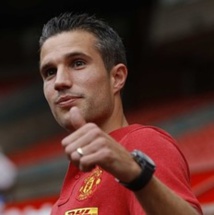 فان بيرسي ينقذ مانشستر يونايتد من فخ الهزيمة أمام تشيلسي