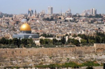 مسيرتان في غزة لحماس والجهاد الاسلامي تضامنا مع القدس مسيرتان في غزة لحماس والجهاد الاسلامي تضامنا مع القدس