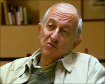 فوز الكاتب الأسباني خوان جويتسولو بجائزة "سرفانتيس" في الأدب