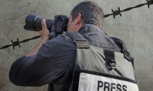 مصور صحفي (تعديل عنب بلدي) مصور صحفي (تعديل عنب بلدي)