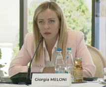 ميلوني: زيلينسكي يدافع عن أمننا وعن القانون الدولي ميلوني: زيلينسكي يدافع عن أمننا وعن القانون الدولي