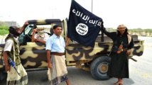 القاعدة تسيطر على معسكر للجيش في جنوب اليمن