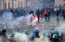 إيطاليا غاضبة بسبب السلوك "البربري" لجماهير فينورد في روما