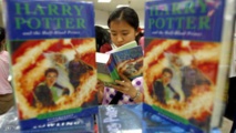 هاري بوتر يتغلب على جيمس بوند ويتصدر قائمة الروايات السينمائية هاري بوتر يتغلب على جيمس بوند ويتصدر قائمة الروايات السينمائية