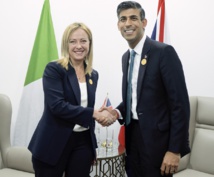 رئيسة وزراء ايطاليا مع رئيس الوزرائ البريطاني - اكي رئيسة وزراء ايطاليا مع رئيس الوزرائ البريطاني - اكي