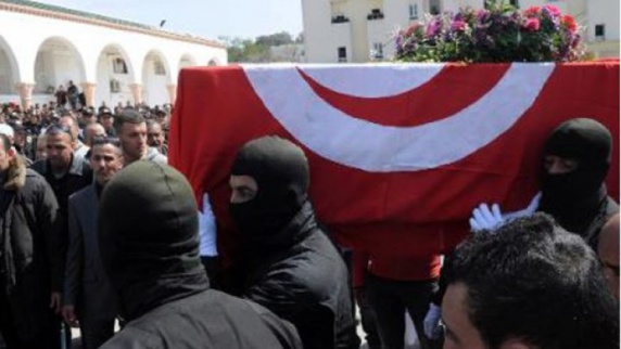الداخلية التونسية: منفذا الهجوم على متحف باردو تدربا في ليبيا الداخلية التونسية: منفذا الهجوم على متحف باردو تدربا في ليبيا