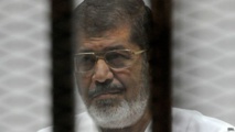 محمد مرسي.. من أول رئيس منتخب لمحكوم بالسجن 20 عاما محمد مرسي.. من أول رئيس منتخب لمحكوم بالسجن 20 عاما