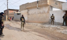 عمليات تفتيش في حي خشمان بمدينة الحسكة_ 1 من شباط 2022 (وكالة هاوار) للمزيد عمليات تفتيش في حي خشمان بمدينة الحسكة_ 1 من شباط 2022 (وكالة هاوار) للمزيد