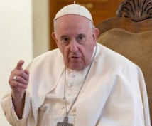 البابا: لتقف القنابل والصواريخ فنحن لا ندرك أننا على حافة الهاوية