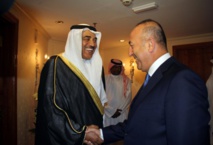 وزير خارجة تركيا و نظيره الكويتي
