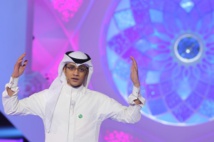 حيدر العبدالله حمل بردة الشعر وخاتم الإمارة إلى السعودية