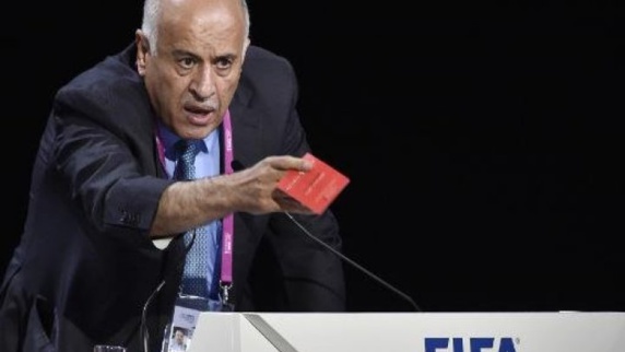 الدولة العبرية تصعد هجومها على نشطاء حملة مقاطعة إسرائيل الدولة العبرية تصعد هجومها على نشطاء حملة مقاطعة إسرائيل