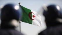 مخاوف من سطوة الجيش وعودة "دكتاتورية" الحزب الواحد بالجزائر مخاوف من سطوة الجيش وعودة "دكتاتورية" الحزب الواحد بالجزائر