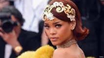 فستان ريهانا يحكي قصة مثيرة للمصممة الصينية غو باي