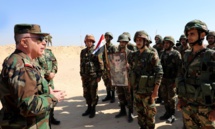 رئيس هيئة الأركان العامة للجيش العماد عبد الكريم محمود إبراهيم في موقع عسكري بالبادية السورية - 11 من نيسان 2024 (وزارة الدفاع) رئيس هيئة الأركان العامة للجيش العماد عبد الكريم محمود إبراهيم في موقع عسكري بالبادية السورية - 11 من نيسان 2024 (وزارة الدفاع)