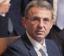 البرلماني عن الحركة، نائب رئيس مجلس النواب، سيرجو كوستا البرلماني عن الحركة، نائب رئيس مجلس النواب، سيرجو كوستا