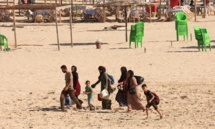 مدنيون ينزحون من منطقة ساحلية جنوبي لبنان شهدت قصفًا إسرائيليًا - 23 أيلول 2024 (رويترز/ عزيز طاهر) مدنيون ينزحون من منطقة ساحلية جنوبي لبنان شهدت قصفًا إسرائيليًا - 23 أيلول 2024 (رويترز/ عزيز طاهر)