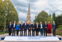 وزراء داخلية مجموعة السبع مع وزراء شمال افريقيافي بلدة ميرابيلا إيكلانو- آكي وزراء داخلية مجموعة السبع مع وزراء شمال افريقيافي بلدة ميرابيلا إيكلانو- آكي