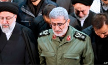 في المنتصف إسماعيل قاآني قائد فيلق القدس التابع للحرس الثوري الإيراني - (AP) في المنتصف إسماعيل قاآني قائد فيلق القدس التابع للحرس الثوري الإيراني - (AP)