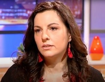 ناشطة إيطالية: الجولاني يعتبر معتدلاً والأسد وداعش مخيفان ناشطة إيطالية: الجولاني يعتبر معتدلاً والأسد وداعش مخيفان