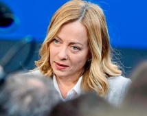 رئيسة الوزراء الإيطالية جورجا ميلوني-اكي رئيسة الوزراء الإيطالية جورجا ميلوني-اكي