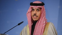 خلال جلسة نقاشية بمنتدى دافوس، وزير الخارجية السعودي فيصل بن فرحان دعا إلى رفع العقوبات الدولية عن سوريا- الاناضول خلال جلسة نقاشية بمنتدى دافوس، وزير الخارجية السعودي فيصل بن فرحان دعا إلى رفع العقوبات الدولية عن سوريا- الاناضول