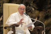 البابا : الطريقة التي يتعامل بها العالم مع اللاجئين تختبر إنسانيته